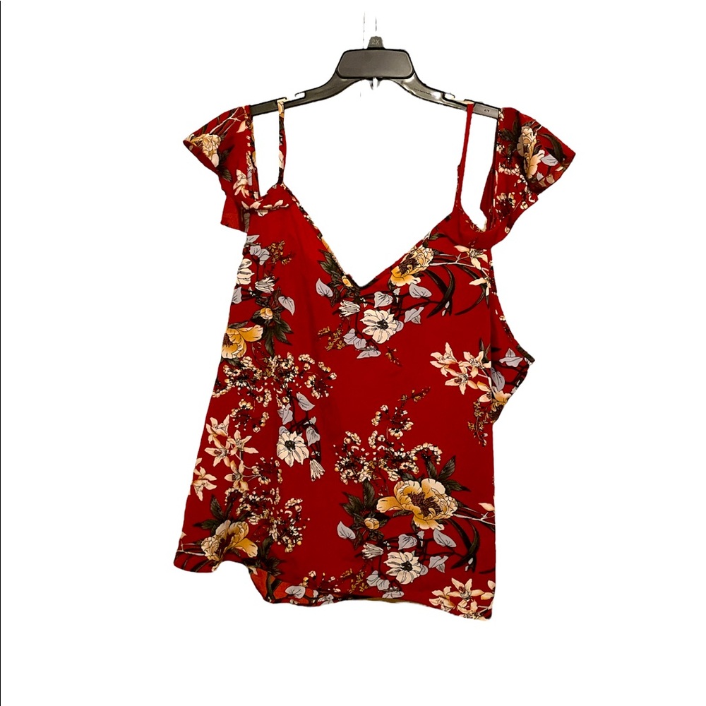 Cold shoulder top
